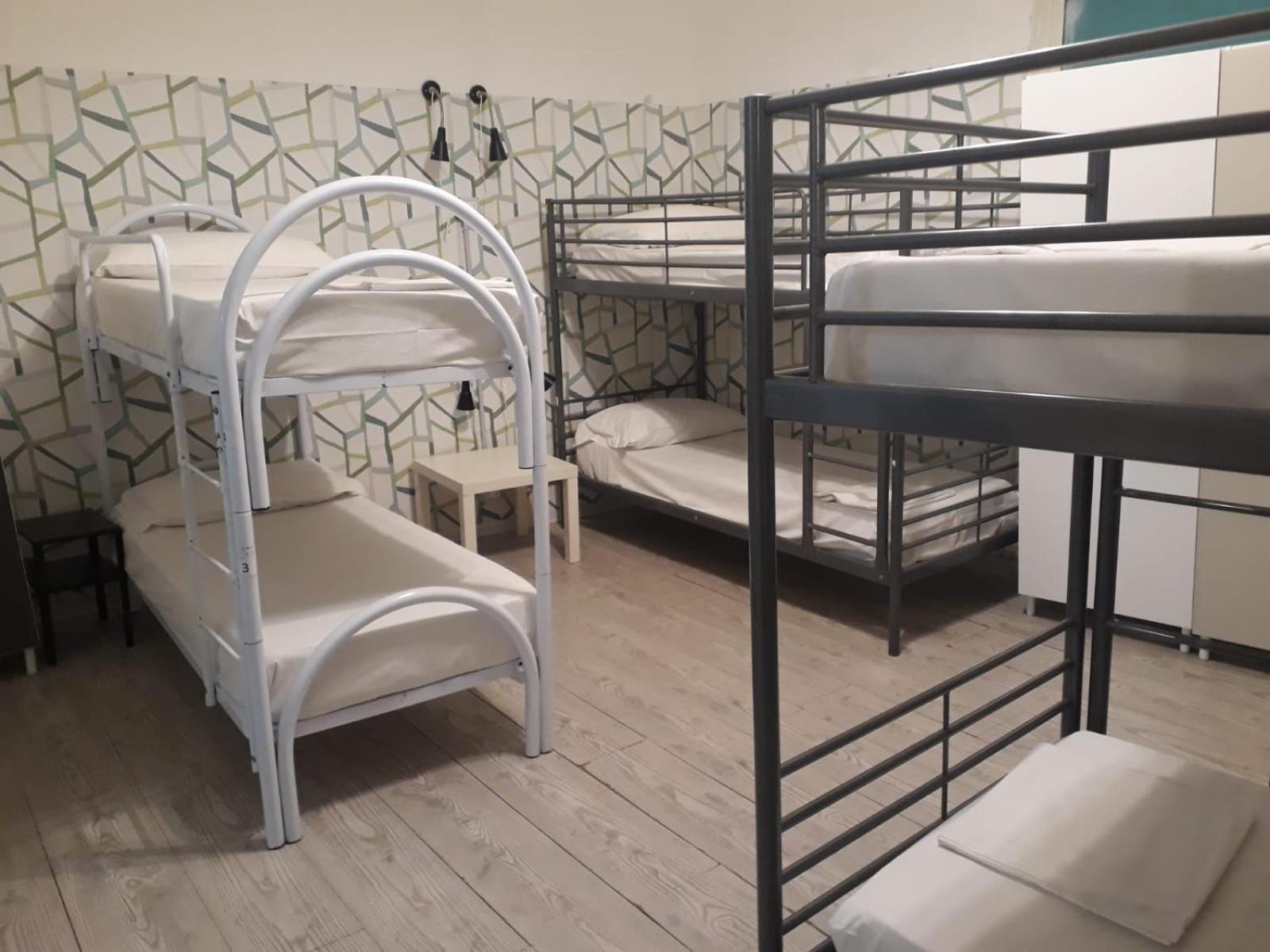Balarm - Hostel And Bar باليرمو المظهر الخارجي الصورة